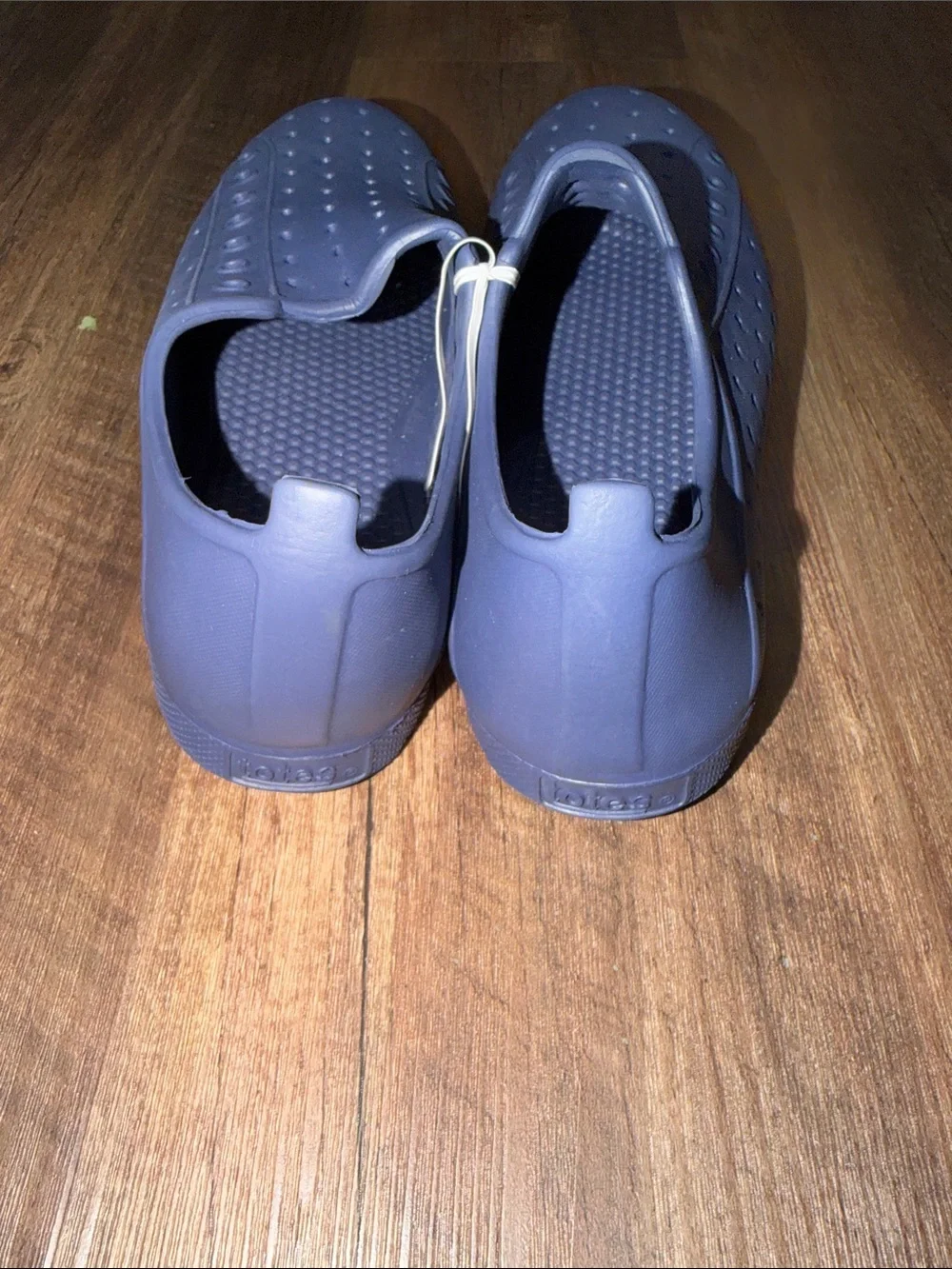 Totes Kid's Lightweight Sol Bounce Splash and Play Eyelet Sneakers size 4/5Y